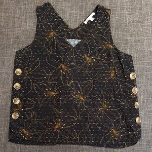 DR2 by Daniel Rainn Black Floral Button-Side Tank Top — Boho Chic